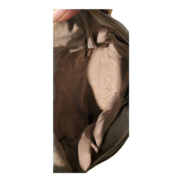 Fossil Women Two-Tone Leather Crossbody Handbag Size Medium. - Picture 13 of 14